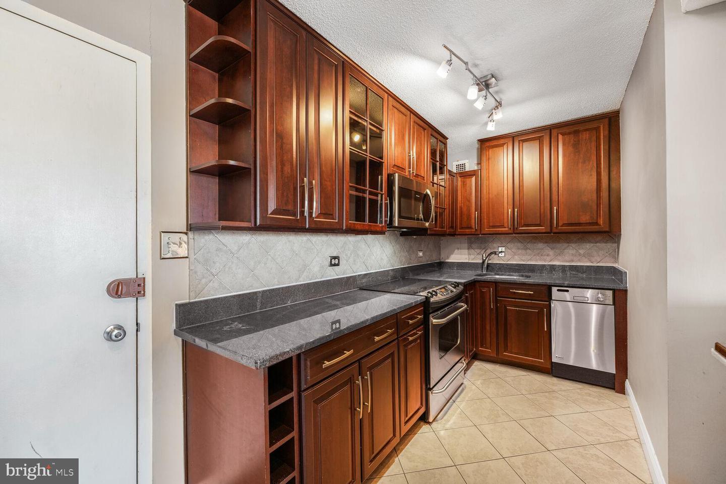 1311 Delaware Ave Sw #s637 Property Photo 5