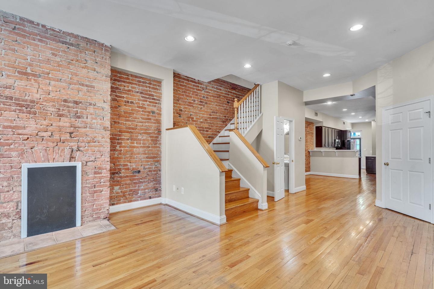 60 T St Nw Property Photo 5