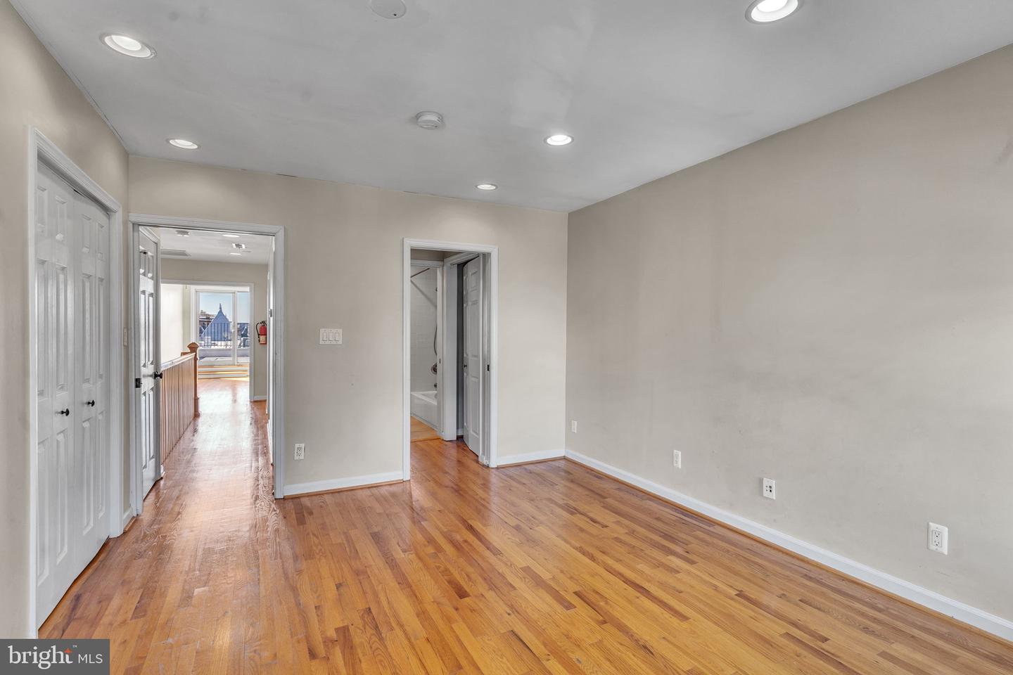 60 T St Nw Property Photo 28