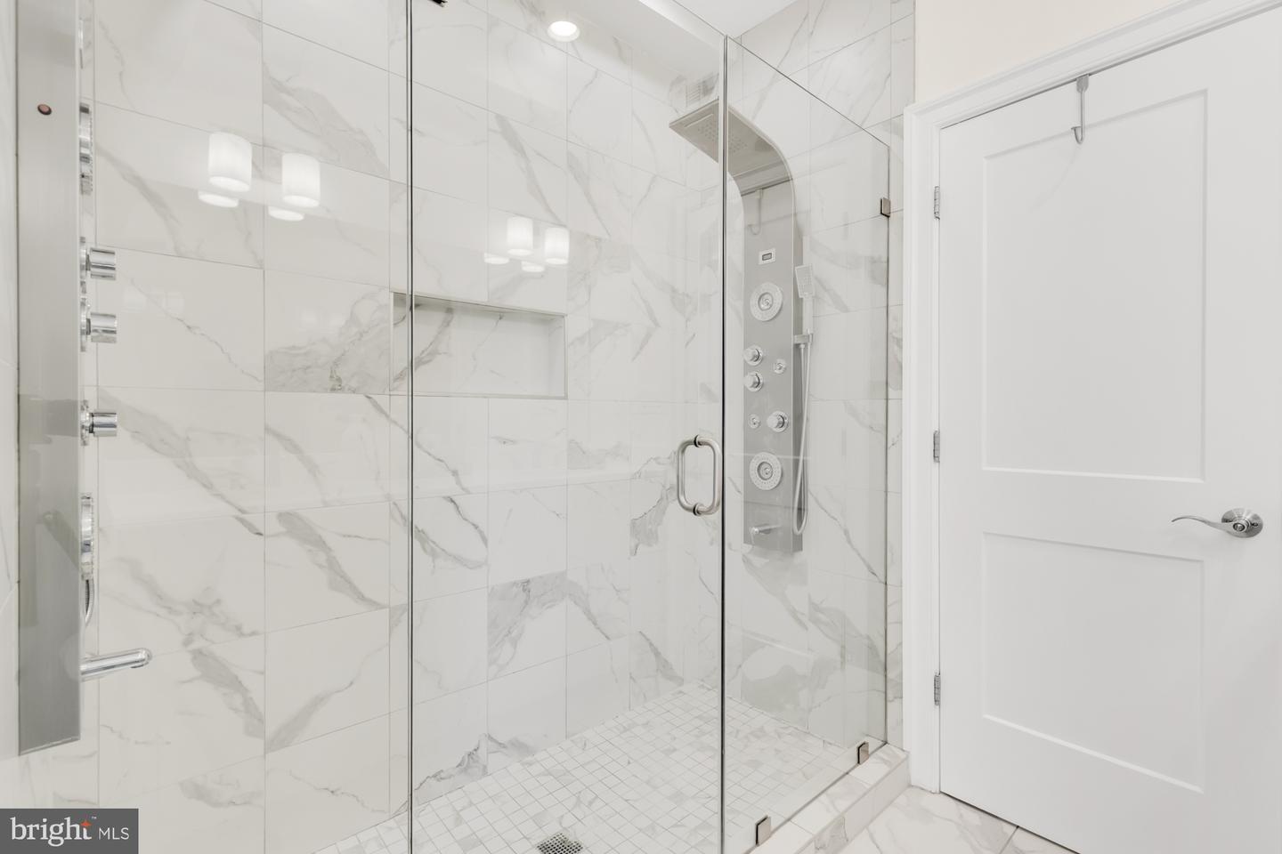 1202 Decatur St Nw Property Photo 41