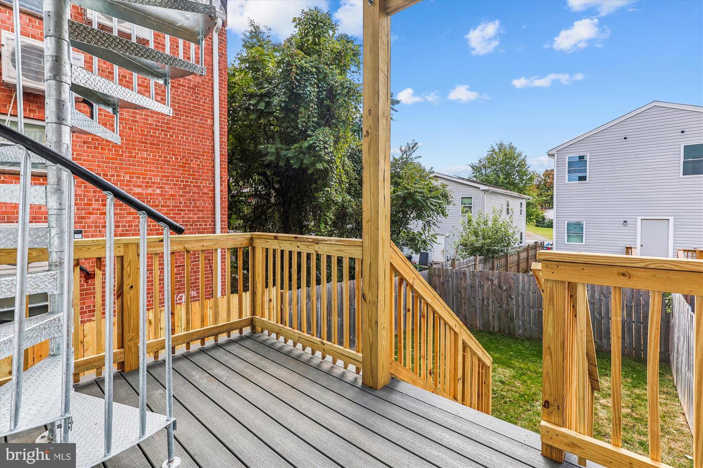 4923 1/2 A St Se Property Photo 9