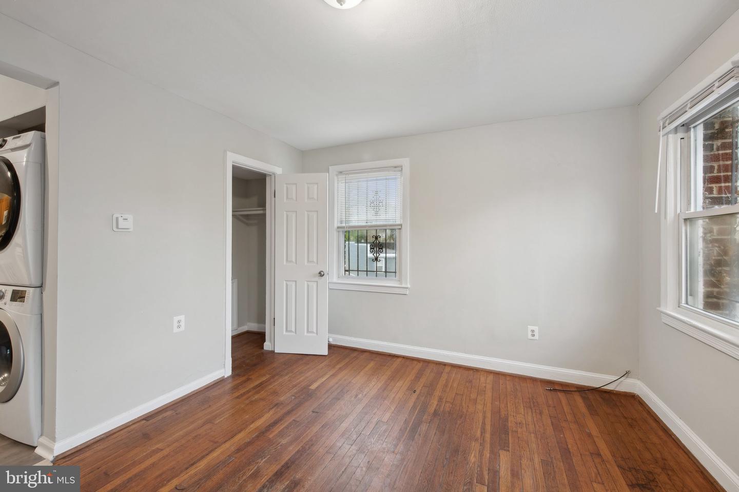 2315 Green St Se Property Photo 7