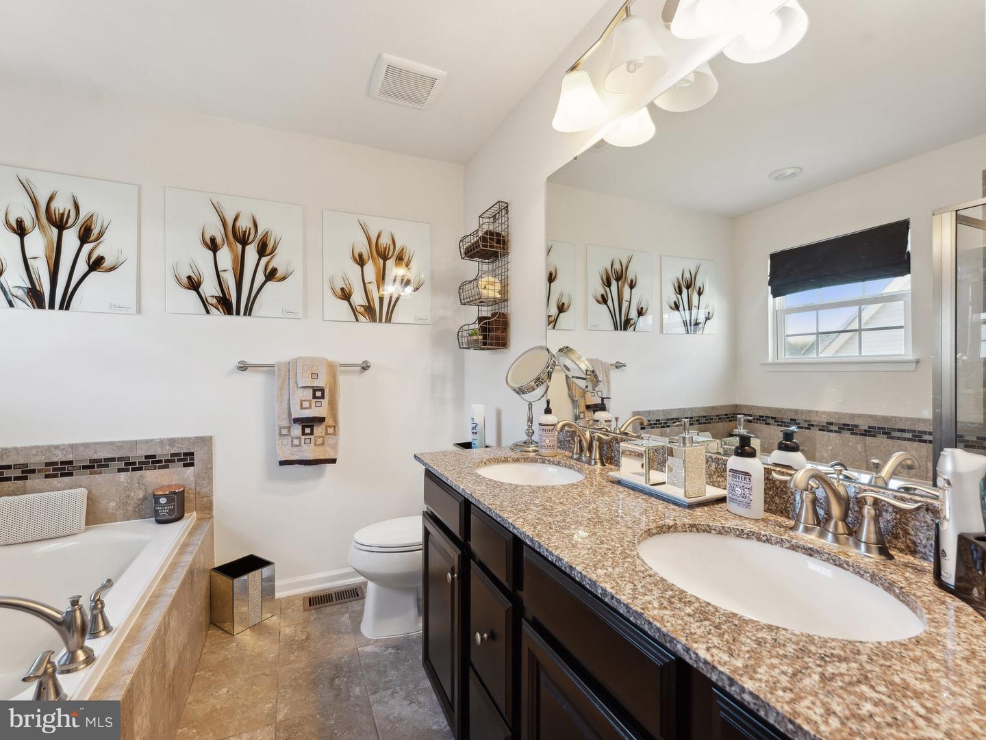 1027 Cook Dr Se Property Photo 8