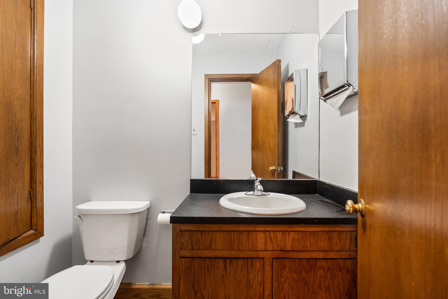 1325 18th St Nw #rp-101 Property Photo 4