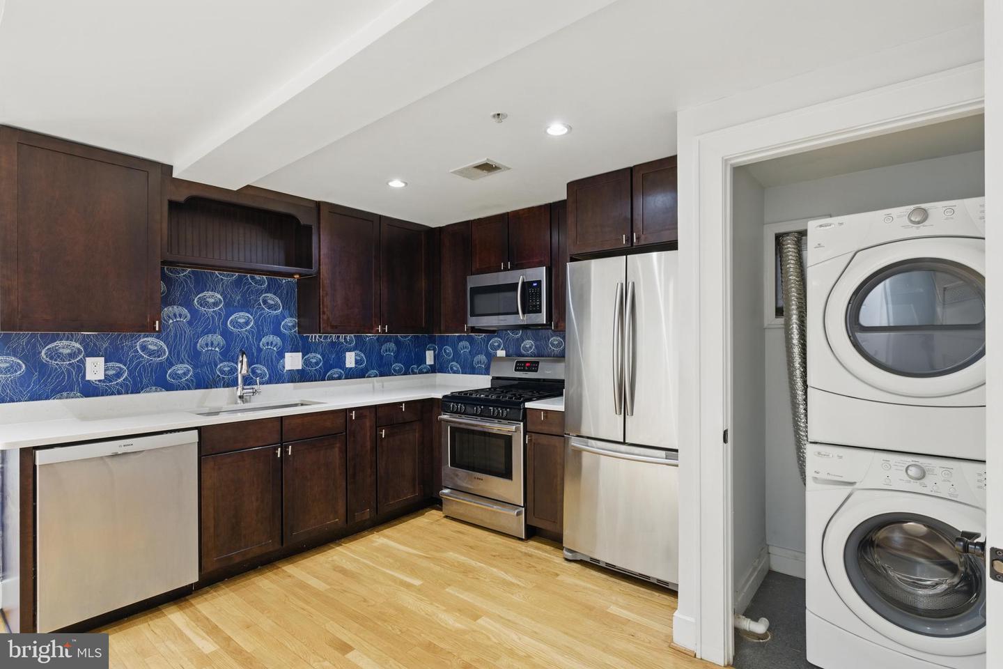 1109 M St Nw #1 Property Photo 6
