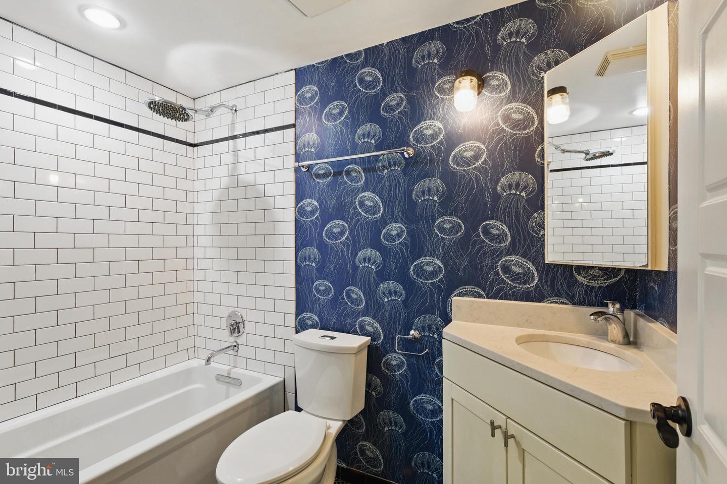 1109 M St Nw #1 Property Photo 15