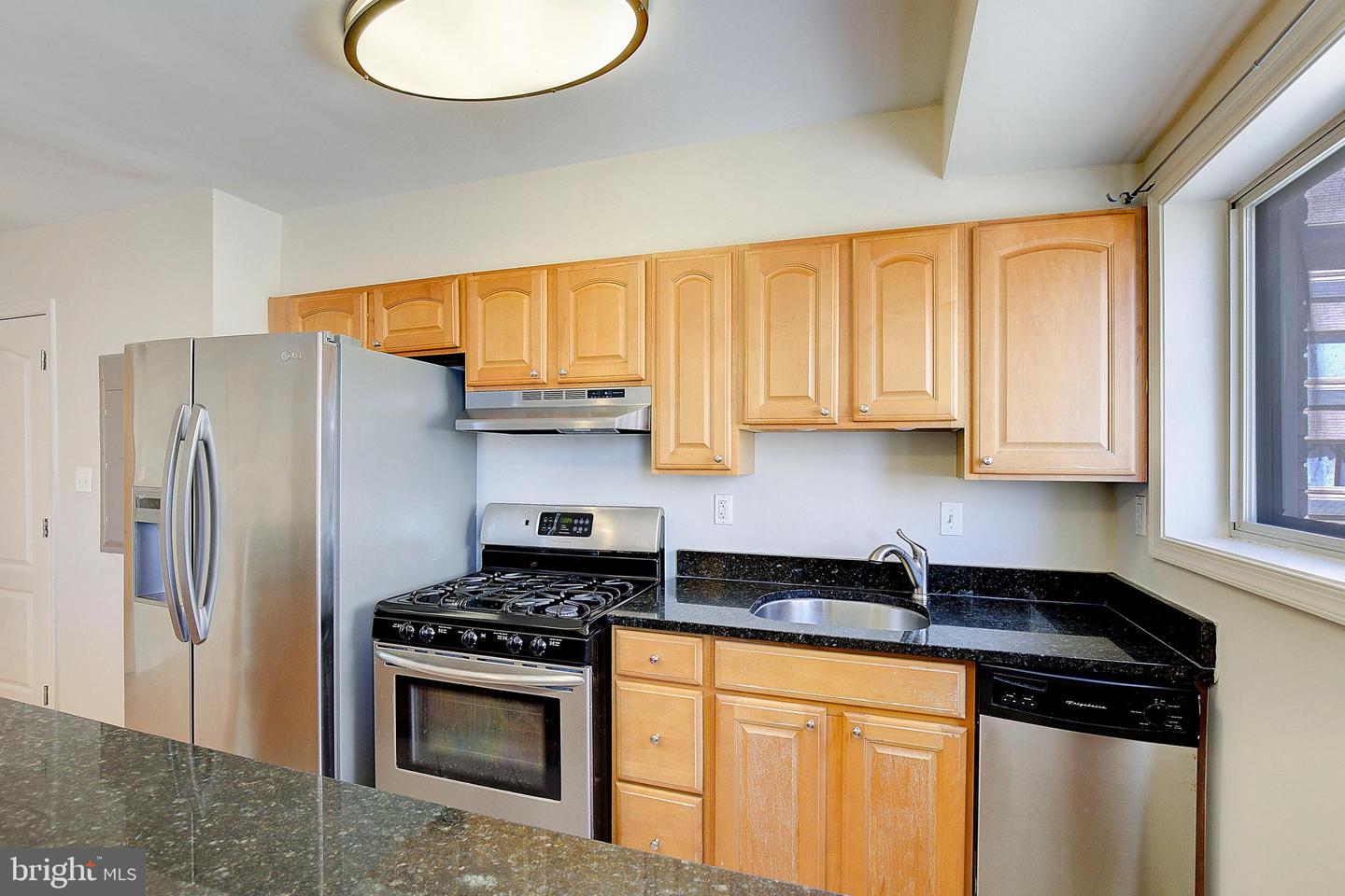 738 Longfellow St Nw #216 Property Photo 14