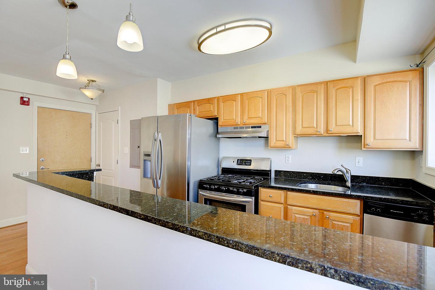 738 Longfellow St Nw #216 Property Photo 15