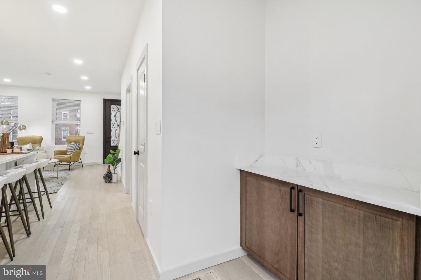 3323 Sherman Ave Nw Property Photo 15