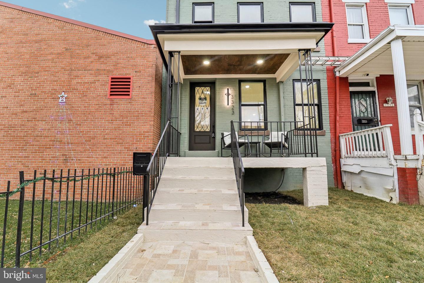 3323 Sherman Ave Nw Property Photo 43