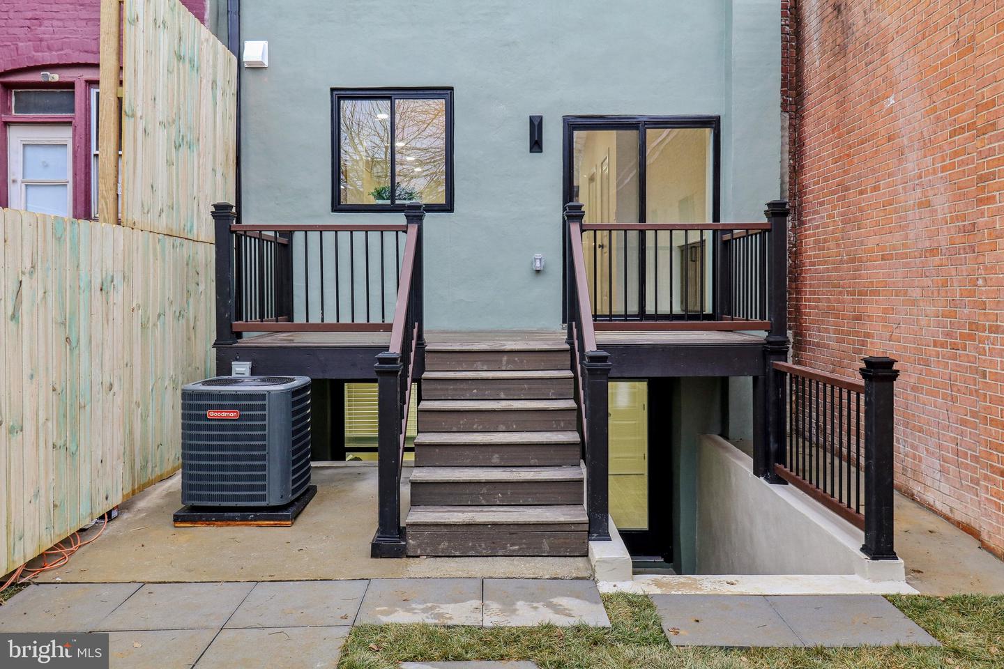 3323 Sherman Ave Nw Property Photo 46