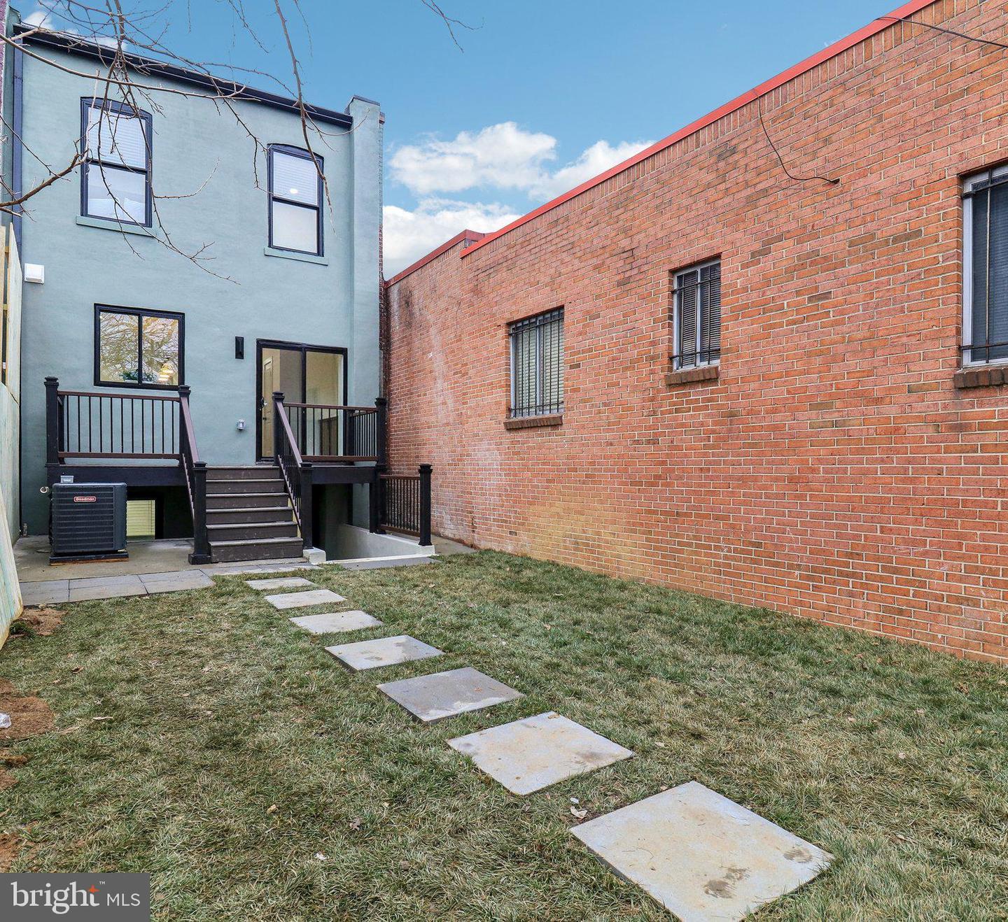 3323 Sherman Ave Nw Property Photo 47