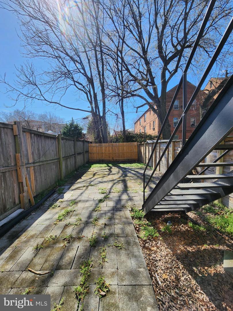 122 O St Sw Property Photo 21