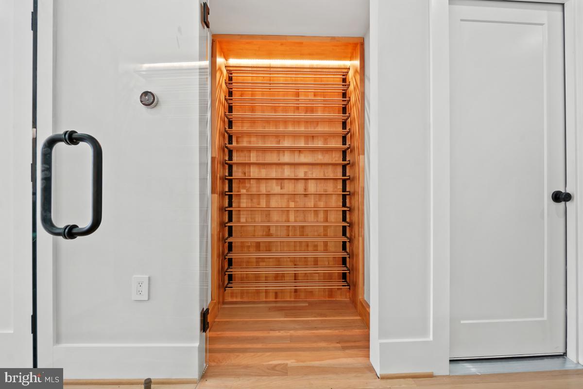 4214 14th St Nw Property Photo 20