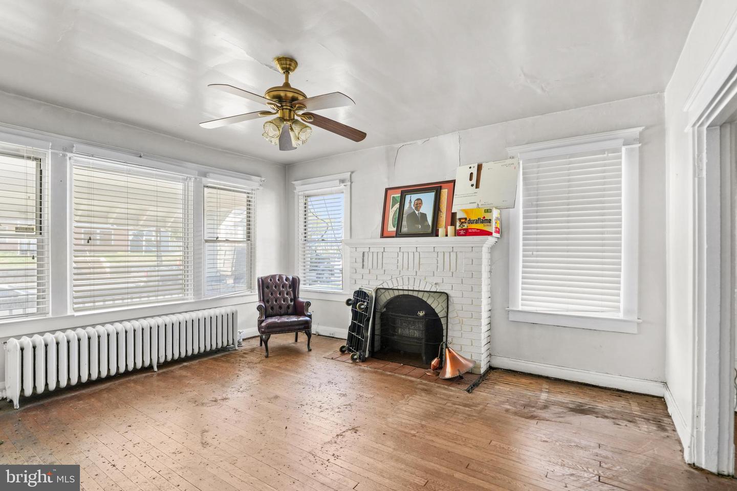 3121 South Dakota Ave Ne Property Photo 2