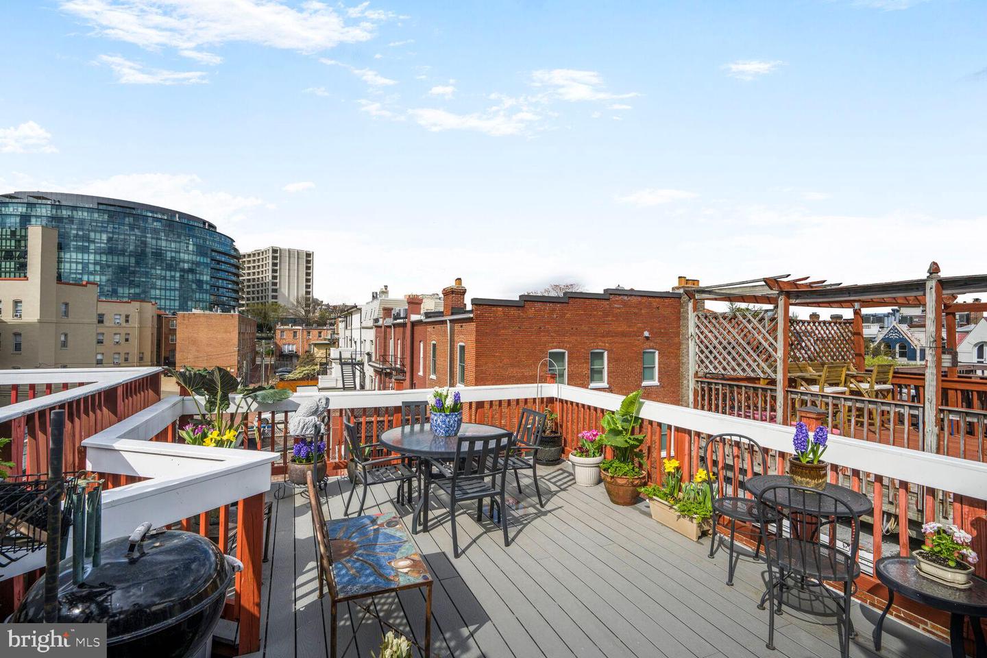 1907 S St Nw #c Property Photo 3