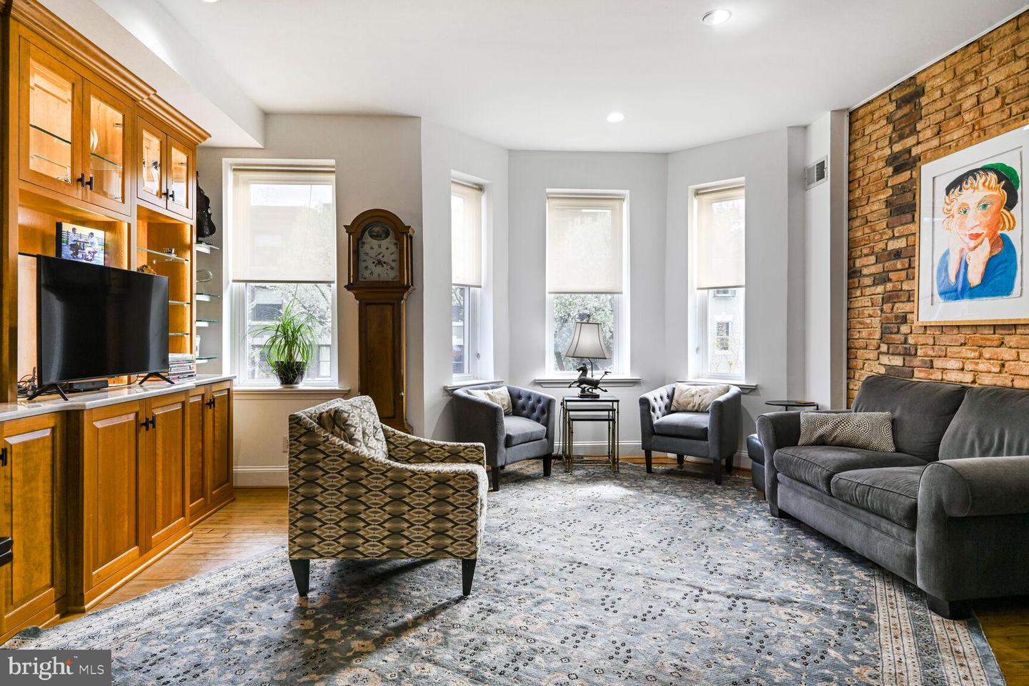 1907 S St Nw #c Property Photo 9
