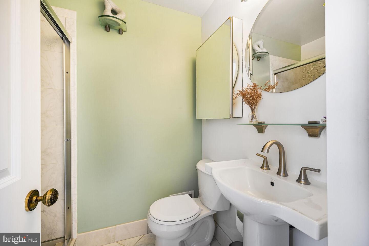 1907 S St Nw #c Property Photo 16
