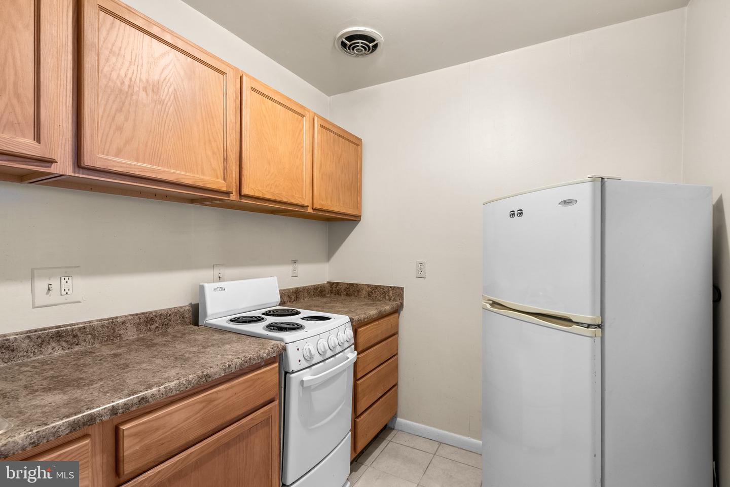 237 8th St Ne Property Photo 17