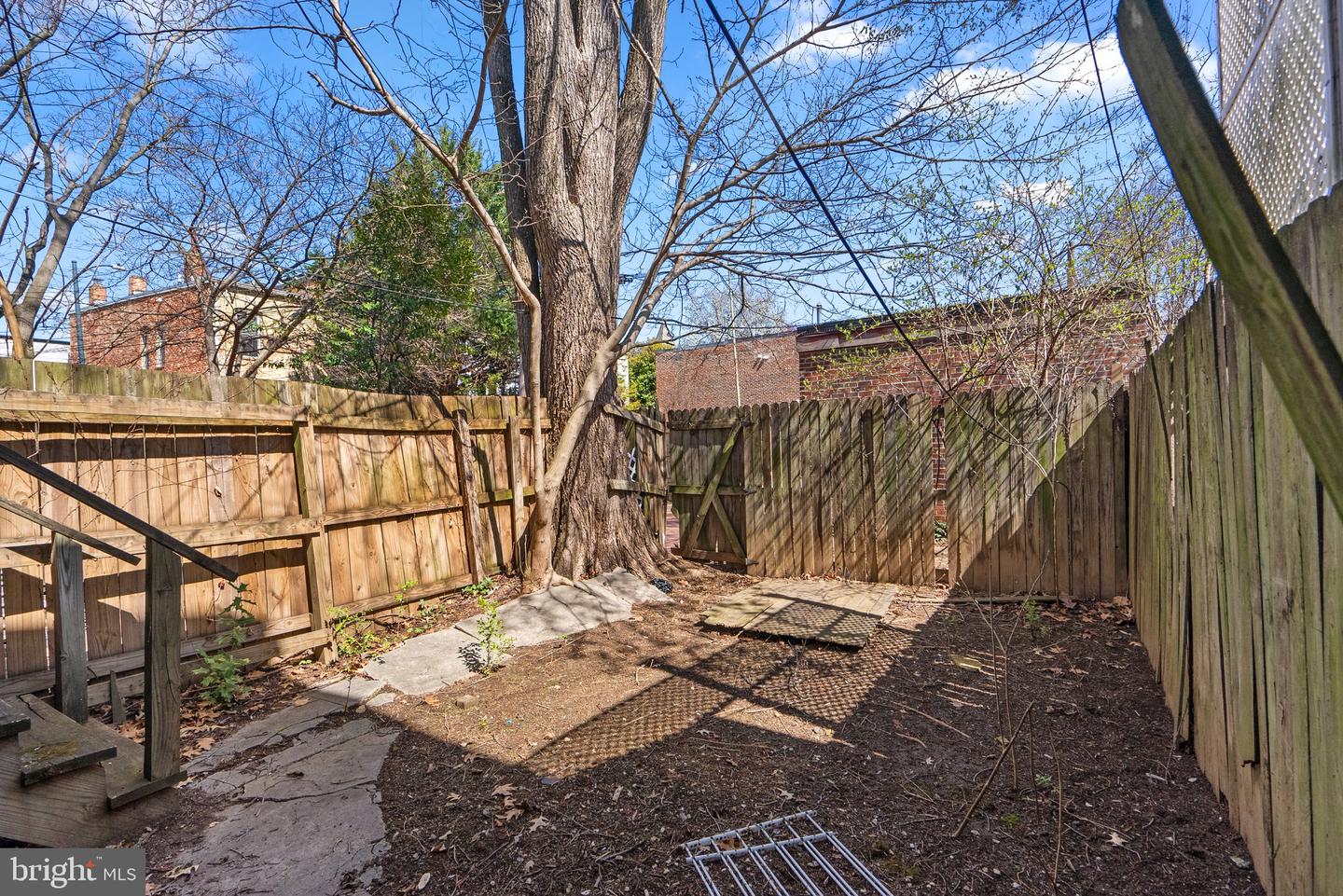 237 8th St Ne Property Photo 23