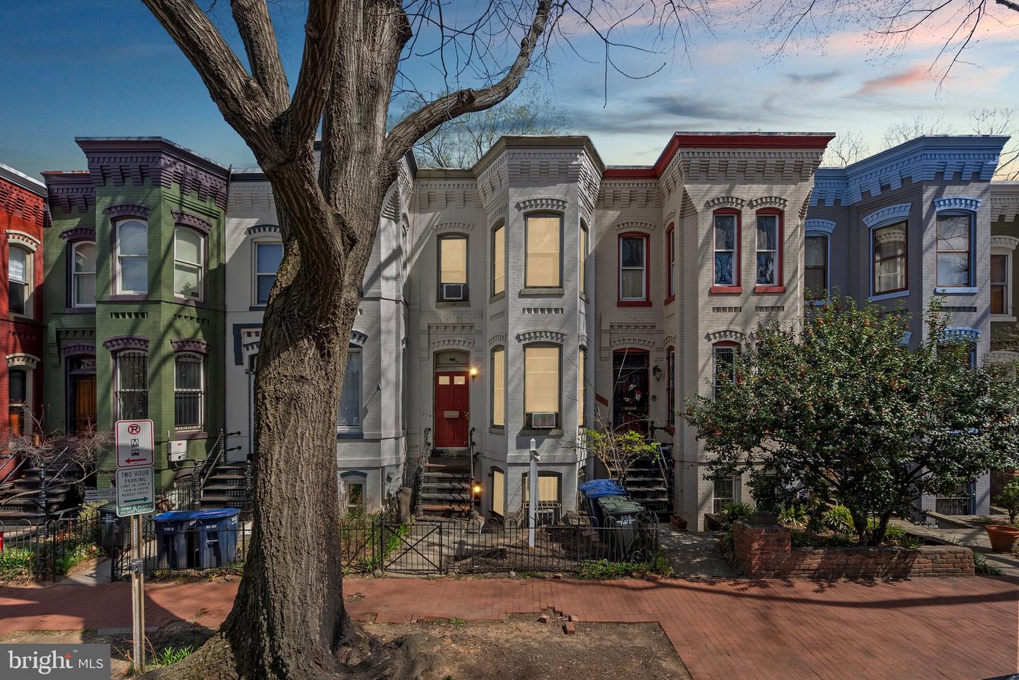 237 8th St Ne Property Photo 25