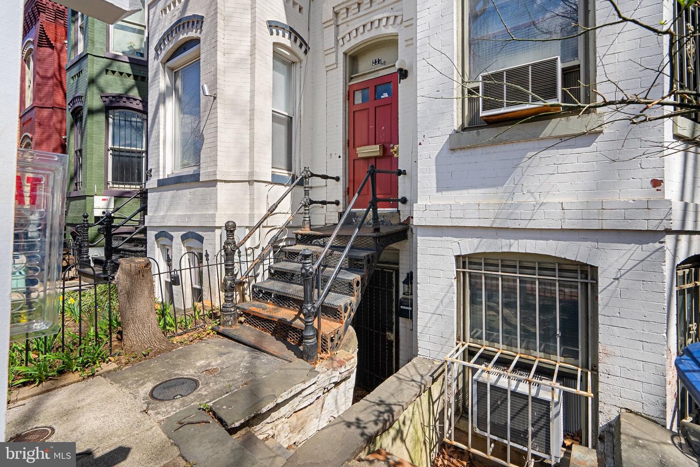 237 8th St Ne Property Photo 26