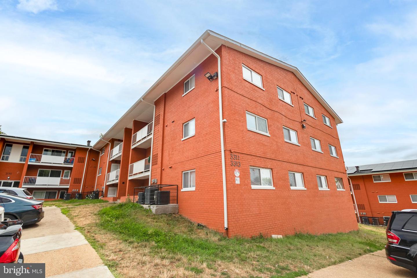 3316 Property Photo 9