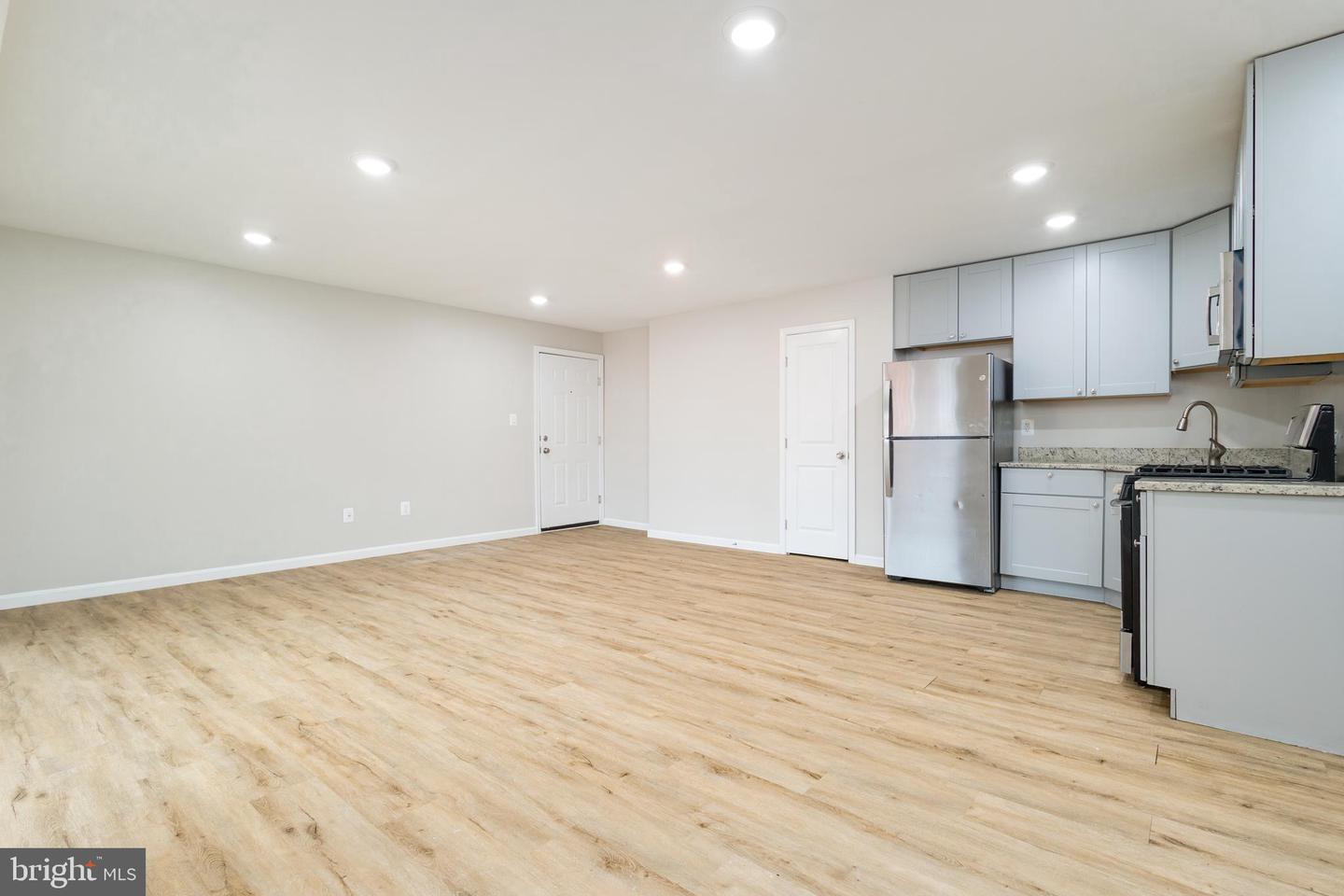 3316 Property Photo 34