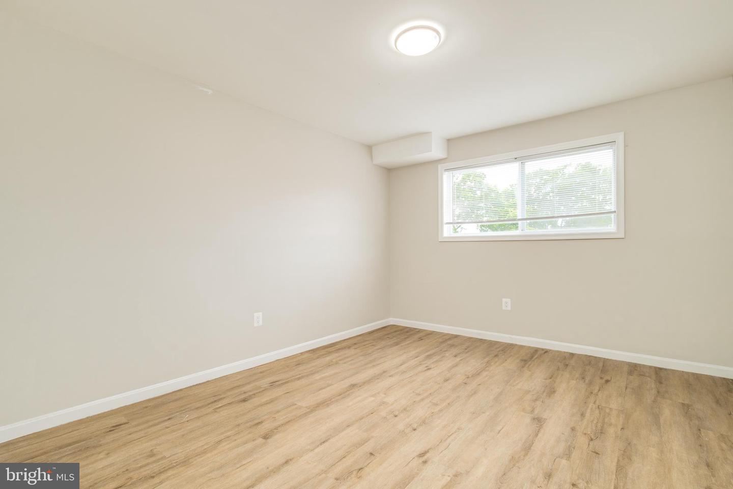 3316 Property Photo 40