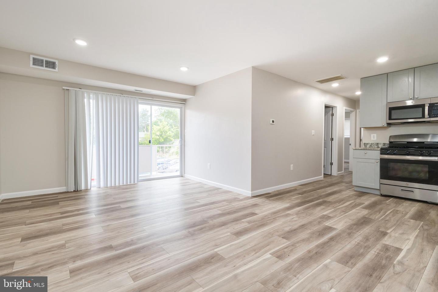 3316 Property Photo 53