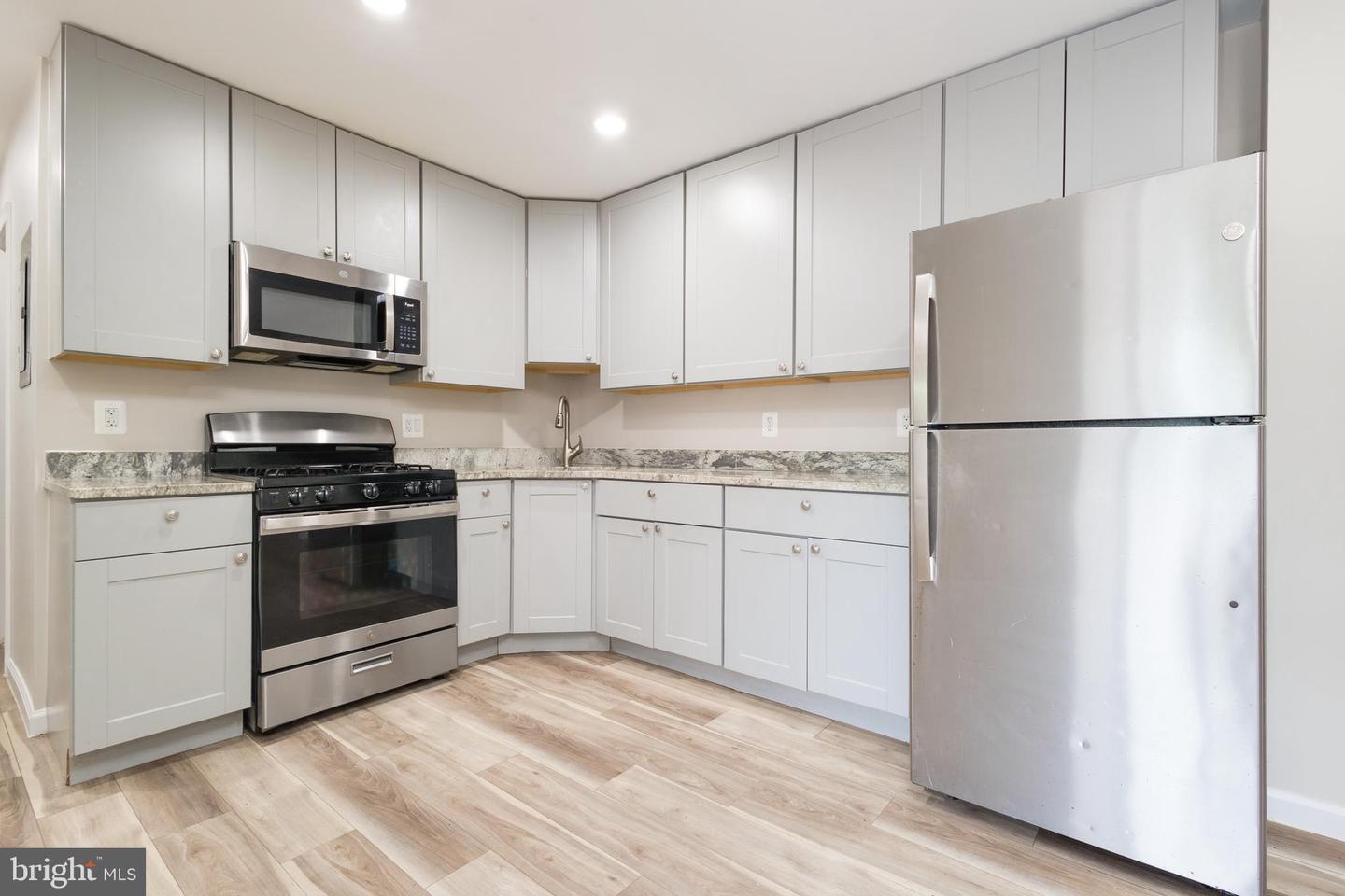 3316 Property Photo 57