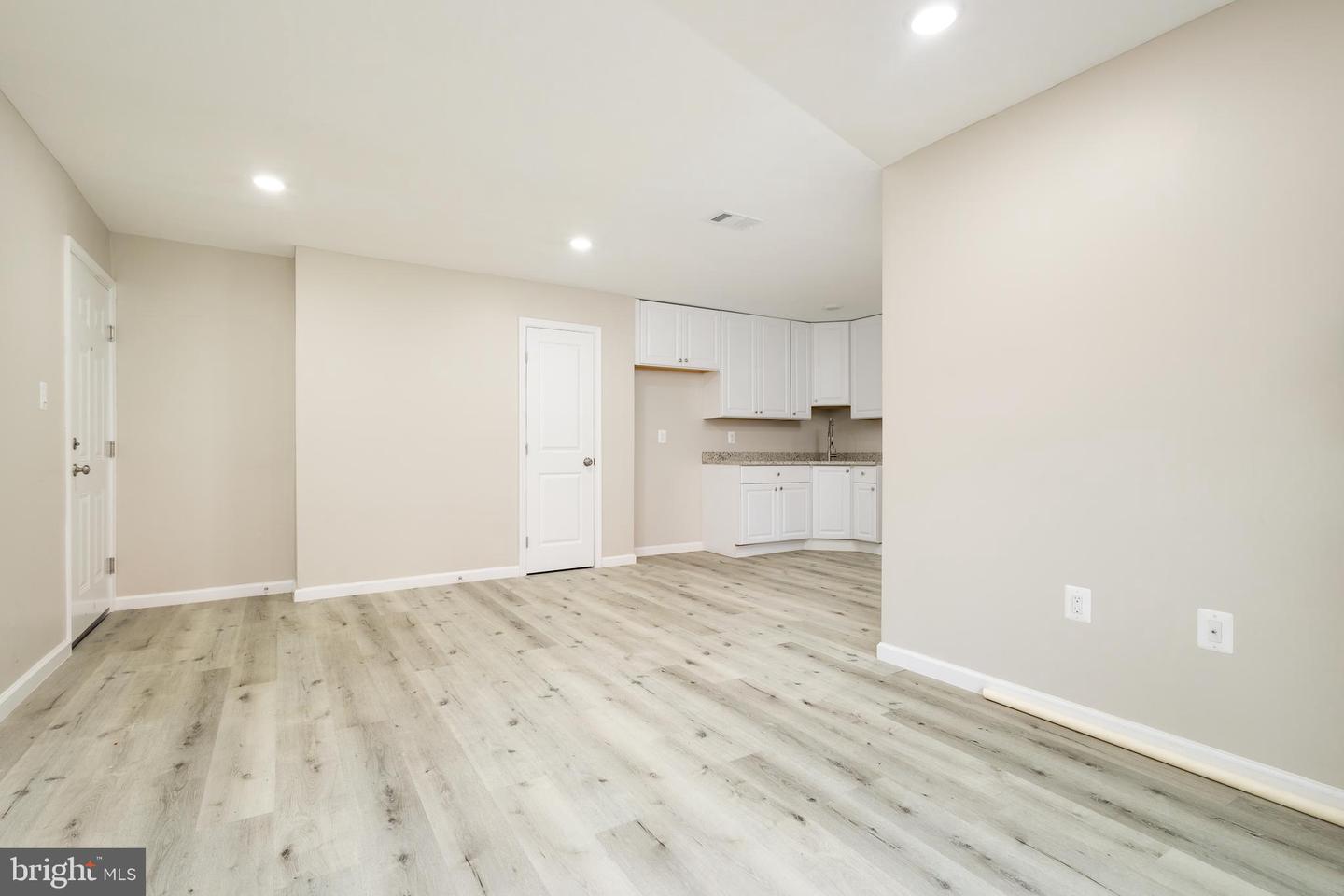 3316 Property Photo 67