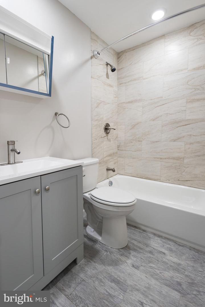 3316 Property Photo 74