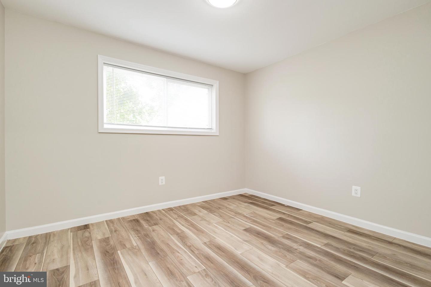 3316 Property Photo 78