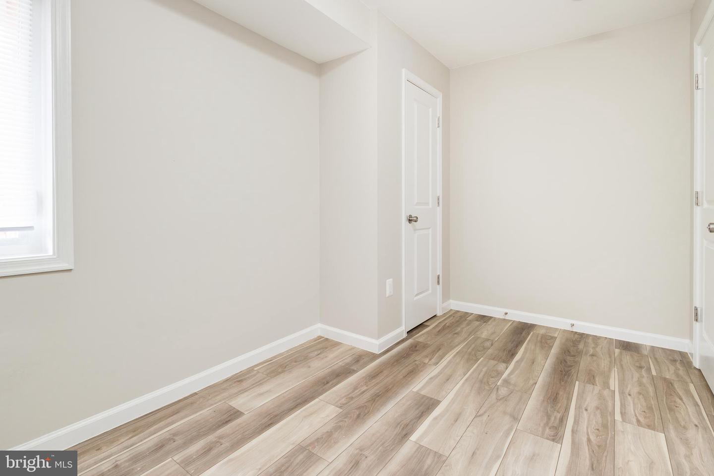 3316 Property Photo 83