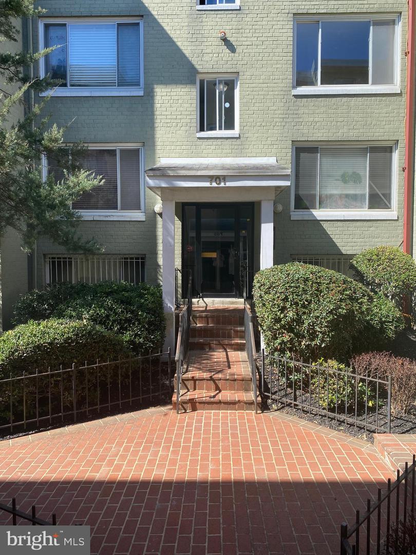 701 Brandywine St Se #201 Property Photo 1