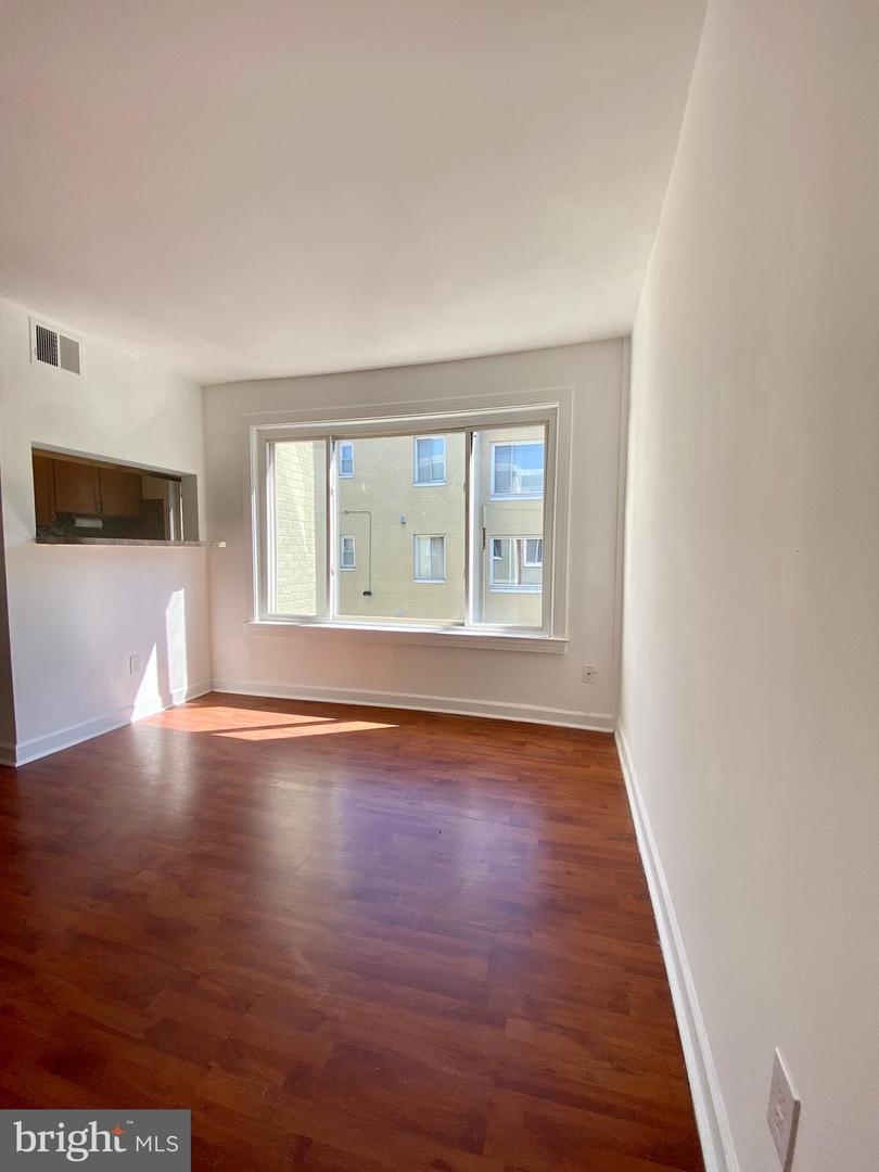 701 Brandywine St Se #201 Property Photo 10