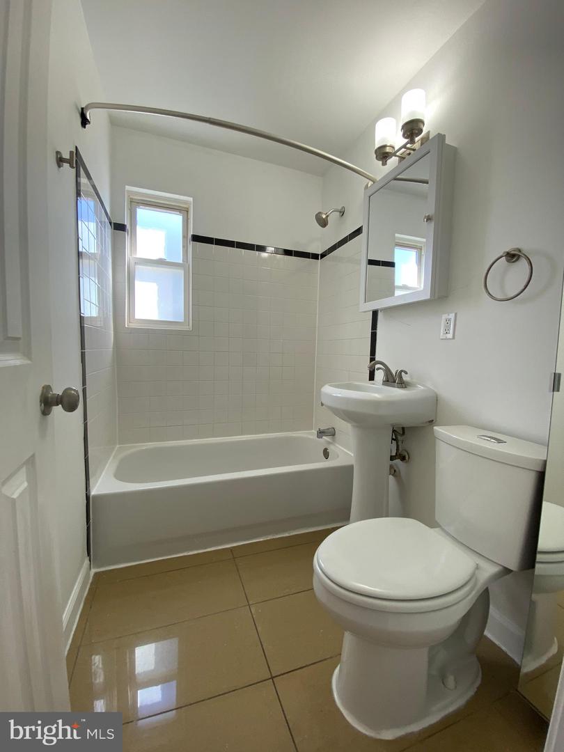 701 Brandywine St Se #201 Property Photo 17