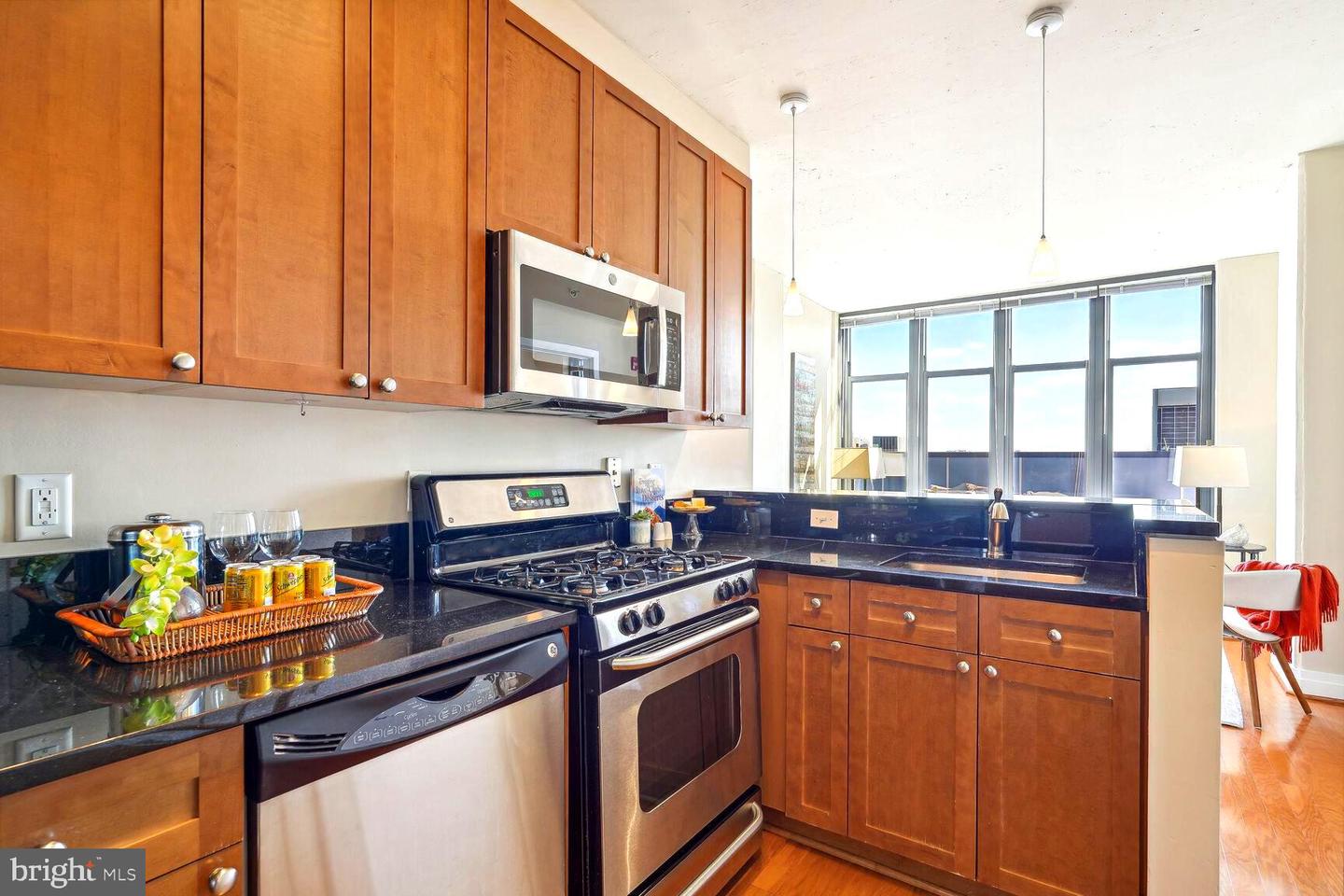2120 Vermont Ave Nw #620 Property Photo 7