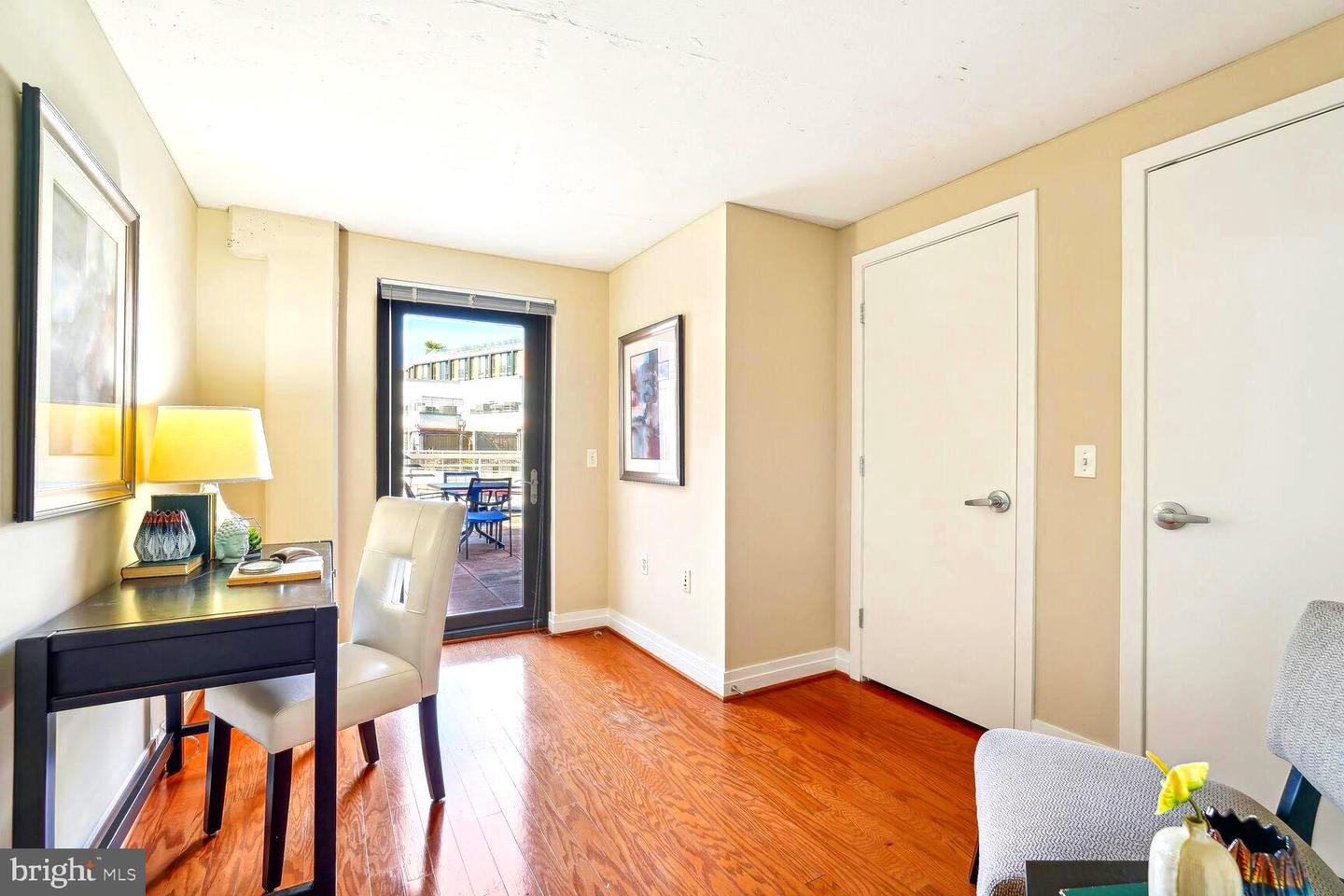 2120 Vermont Ave Nw #620 Property Photo 11