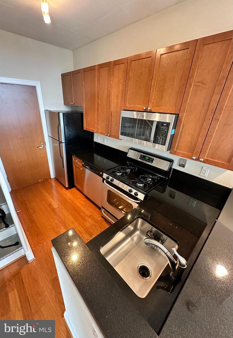 2120 Vermont Ave Nw #620 Property Photo 15
