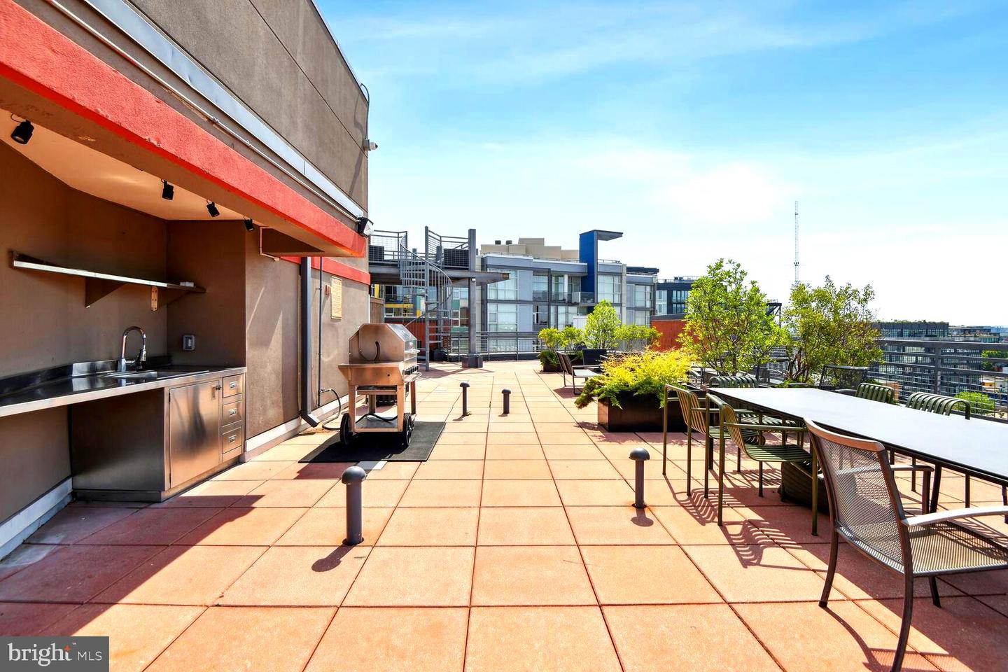 2120 Vermont Ave Nw #620 Property Photo 33