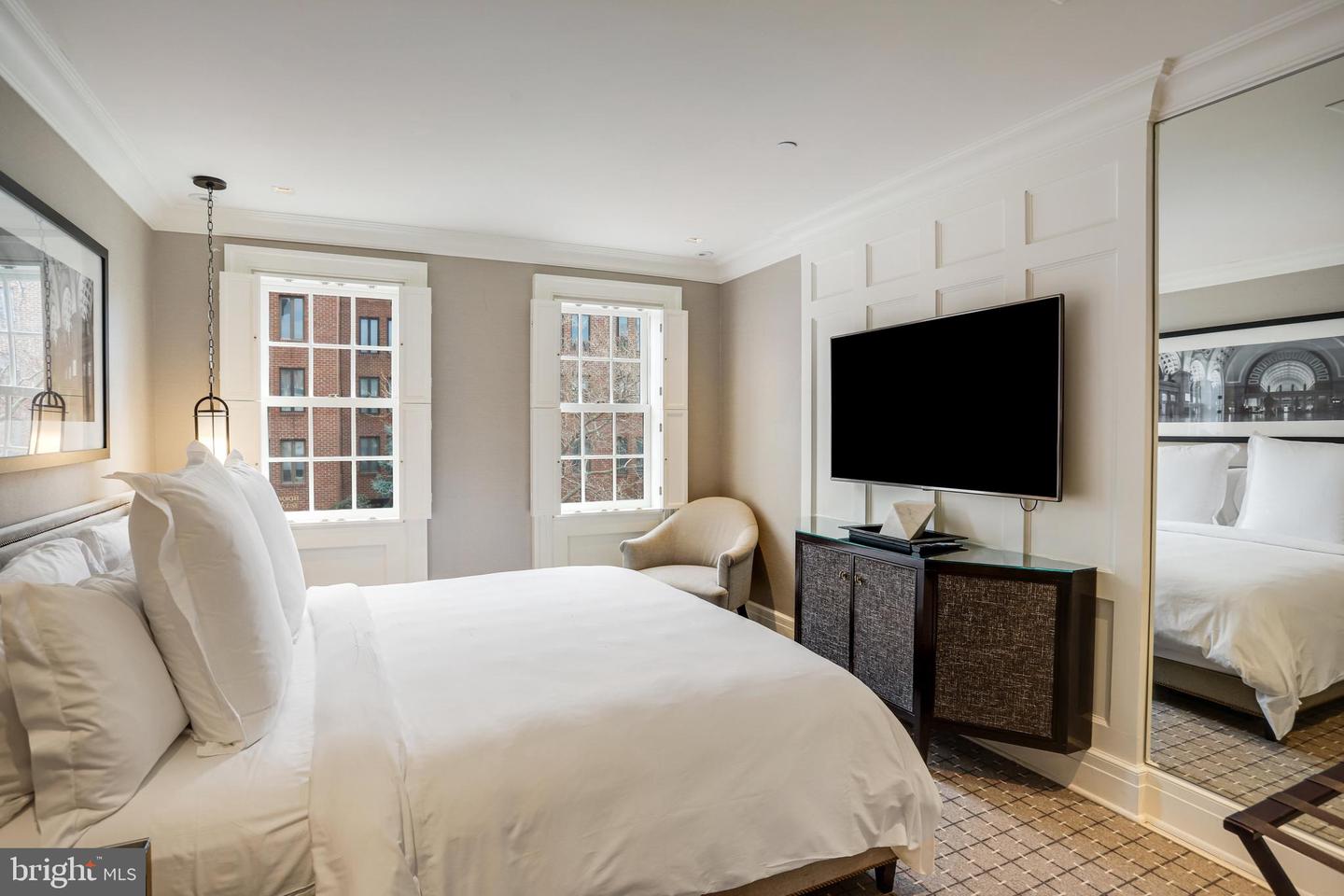 1040 31st St Nw Property Photo 18