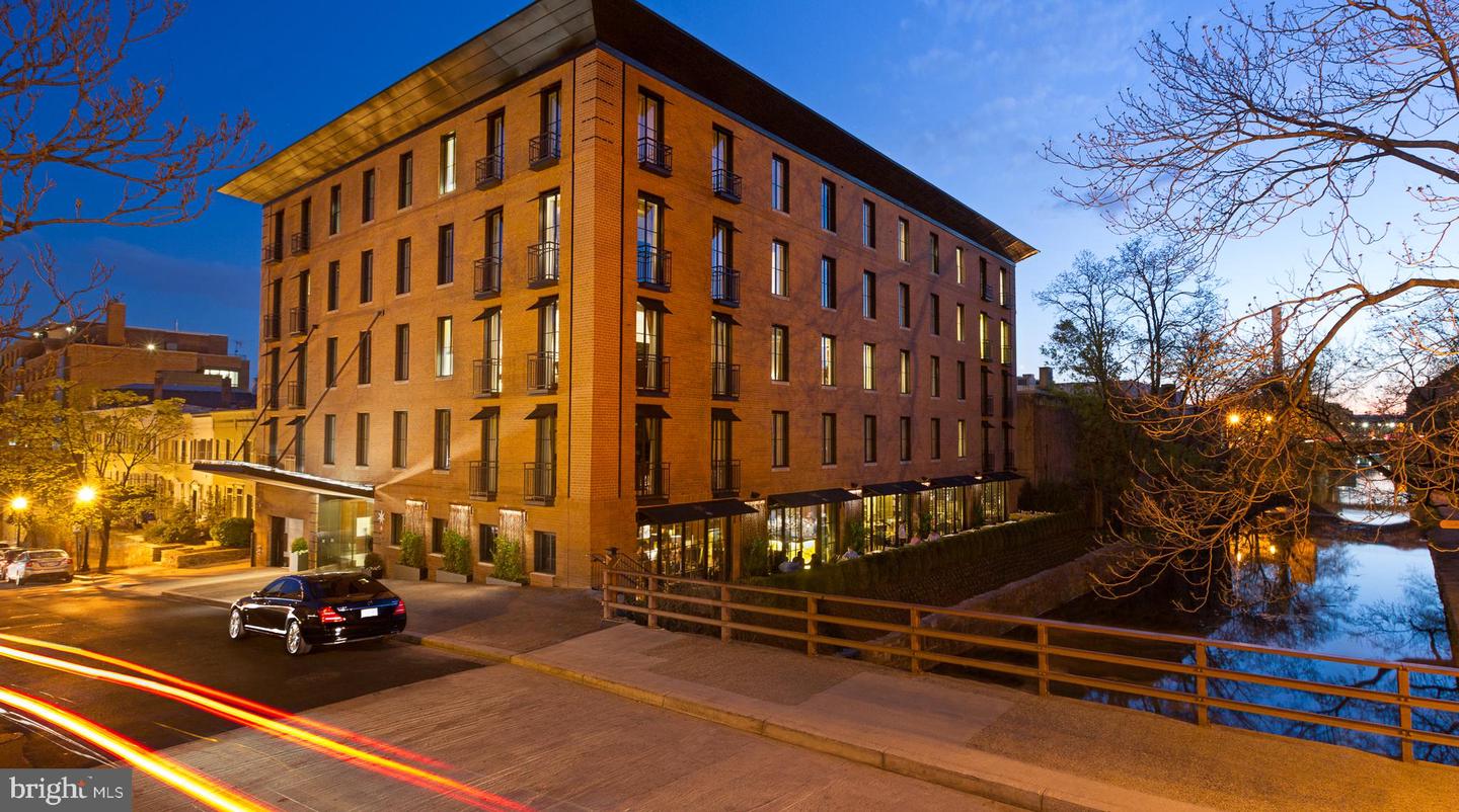 1040 31st St Nw Property Photo 26