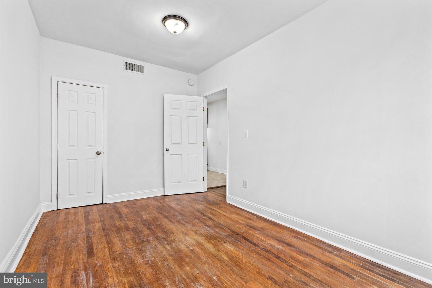 1508 V St Se Property Photo 6