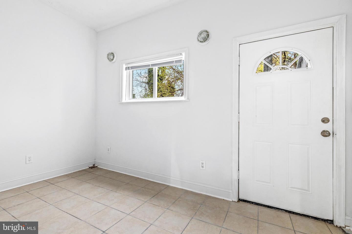 1508 V St Se Property Photo 15