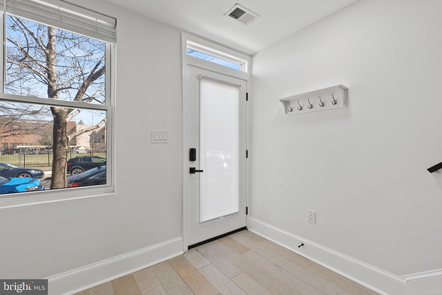1510 10th St Nw Property Photo 4