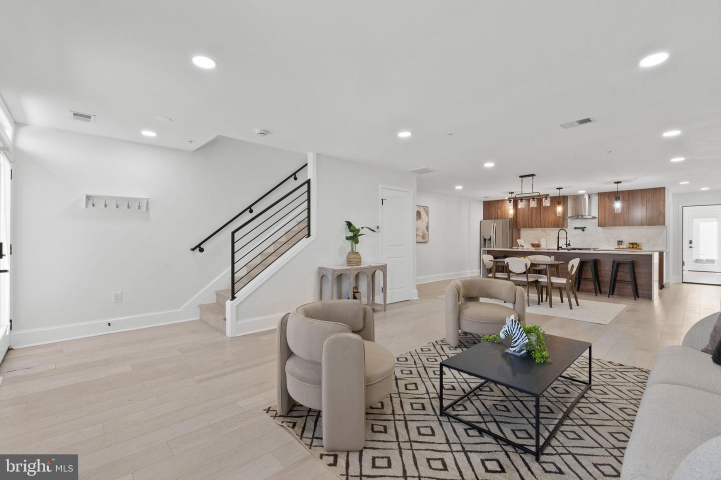 1510 10th St Nw Property Photo 6
