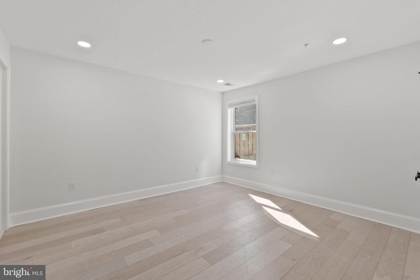 1510 10th St Nw Property Photo 16