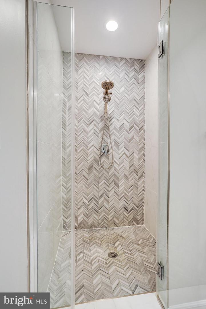 5614 14th St Nw Property Photo 21